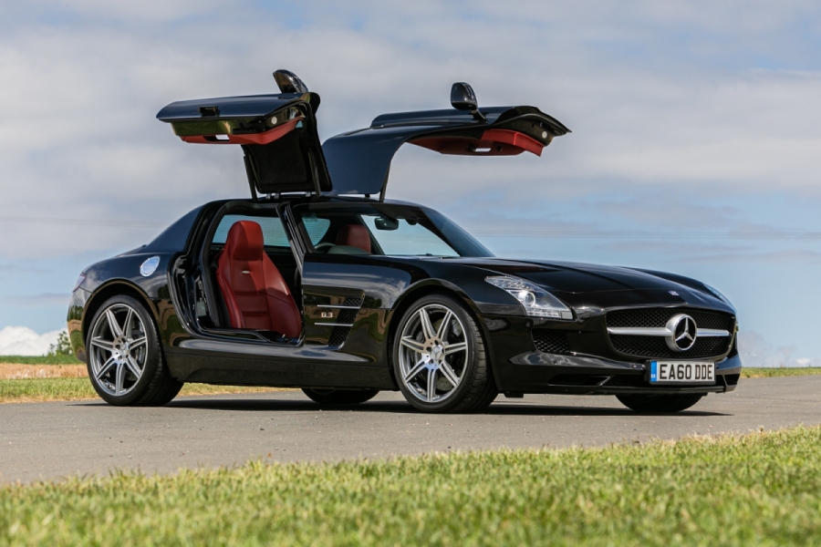 Mercedes SLS