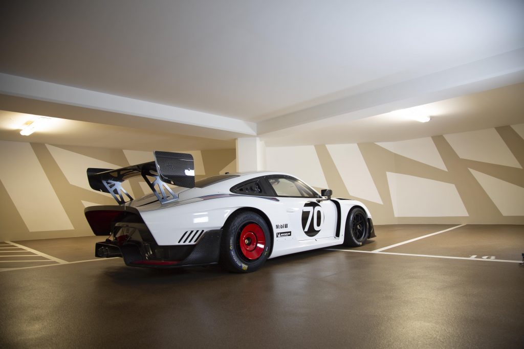 2020 Porsche 935 ‘Martini’