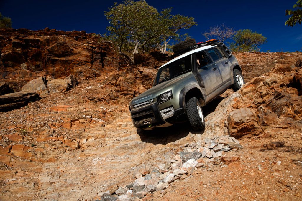 Land Rover Defender tested by Hagerty on a 35 degree descent_2