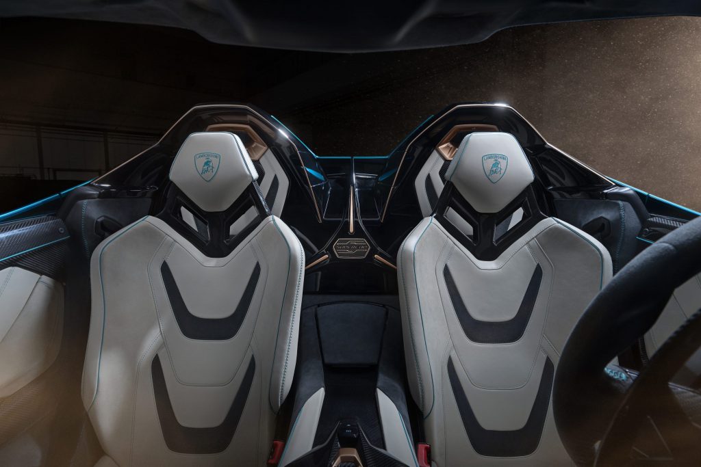 Lamborghini Sian roadster seats