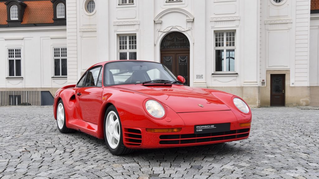 Porsche 959 vs Ferrari F40_Hagerty