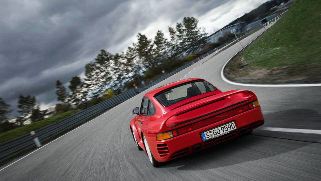 Gavin Green remembers when he tested the Porsche 959 against the Ferrari F40_Hagerty stories