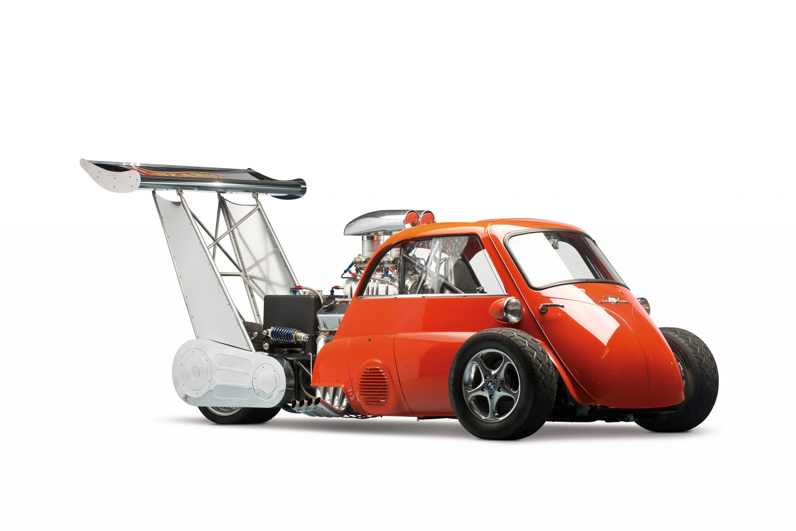 Take a moment to marvel at these BMW Isetta hot rods