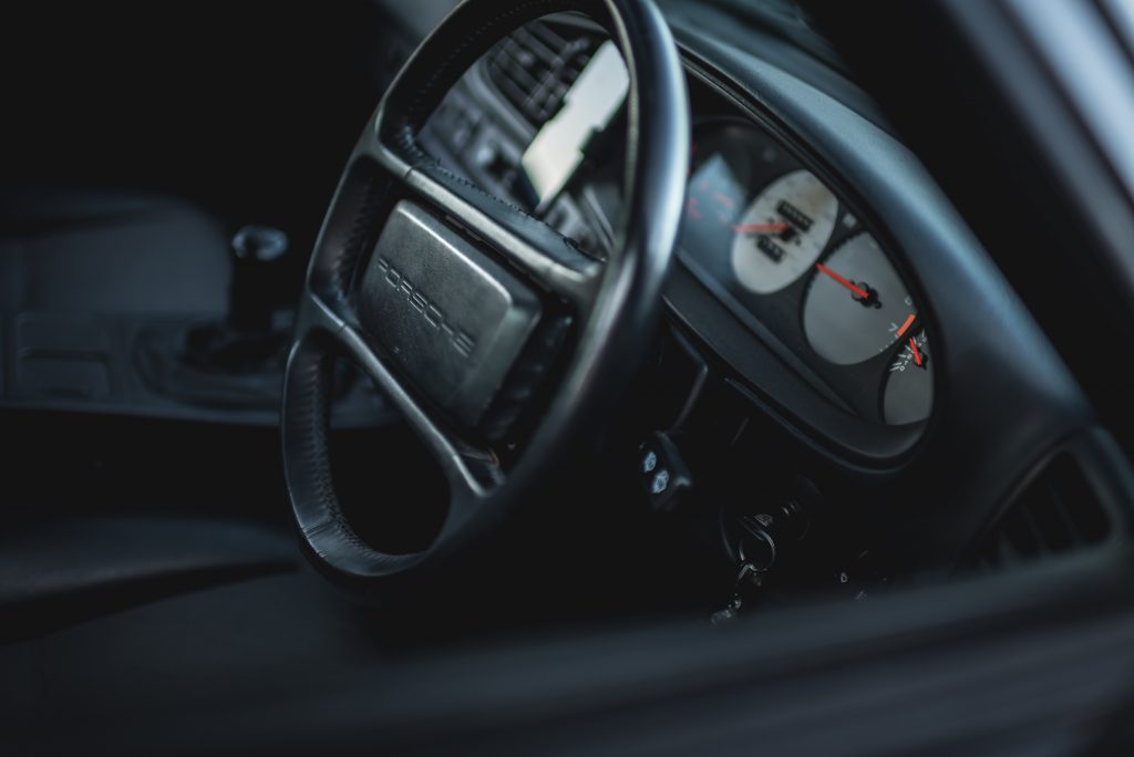 Porsche 944 S2 instrument binnacle and steering wheel