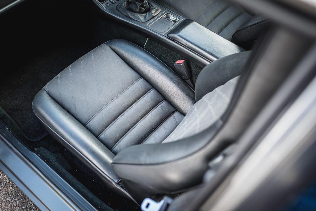 Porsche 944 seat backs are interchangeable on post-1987 models