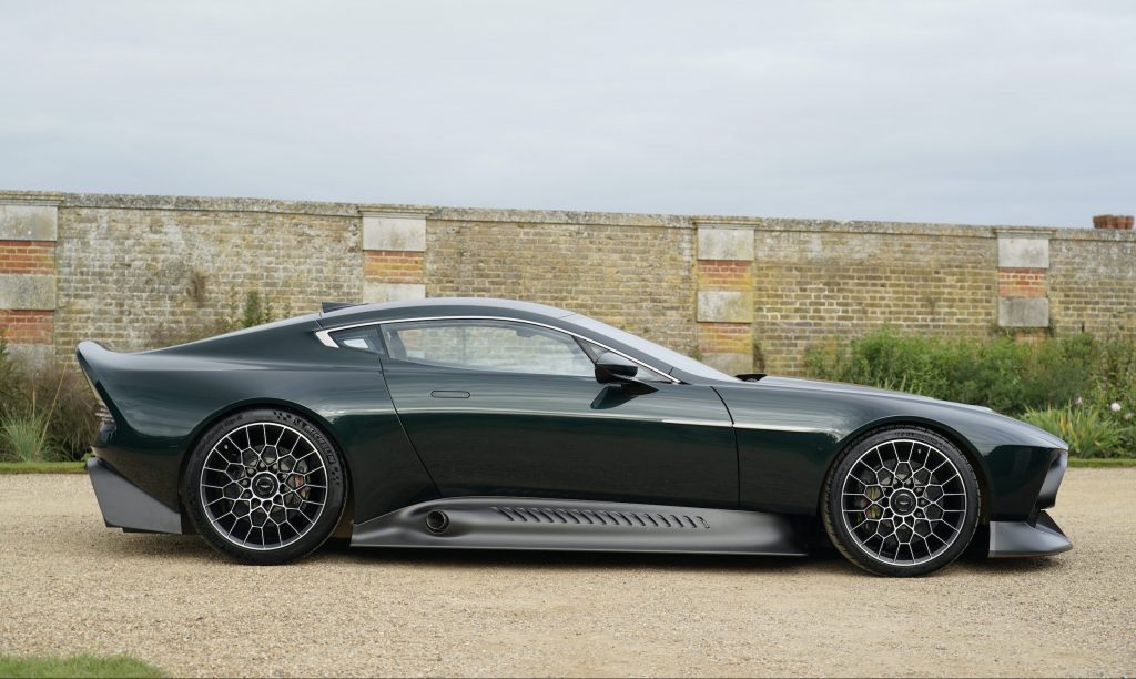 Aston Martin Victor - side view