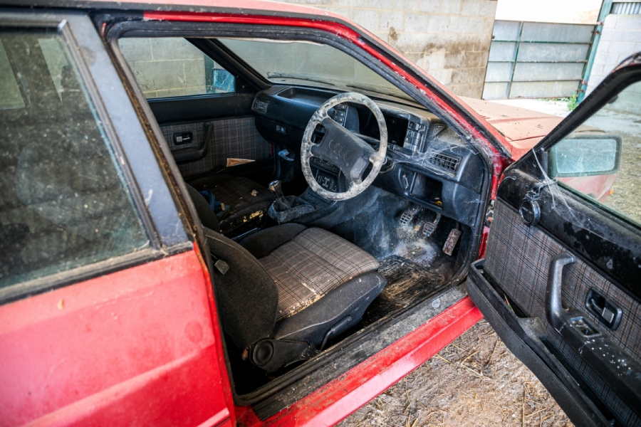 Audi Quattro 10v barn find interior