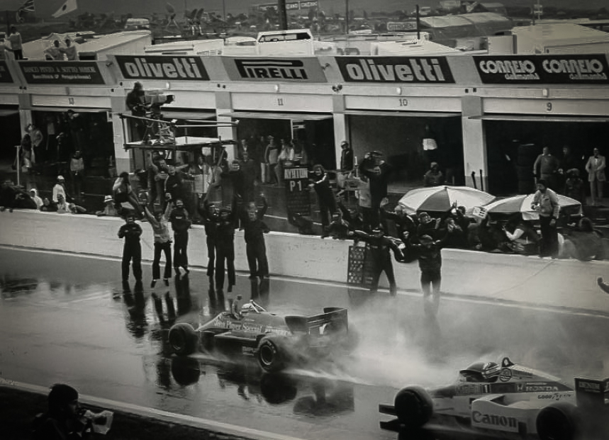 Senna takes his first pole and victory at the Estoril GP in 1985