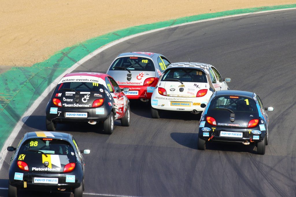 Four abreast into the corners in Ford Ka Enduro championship_Hagerty