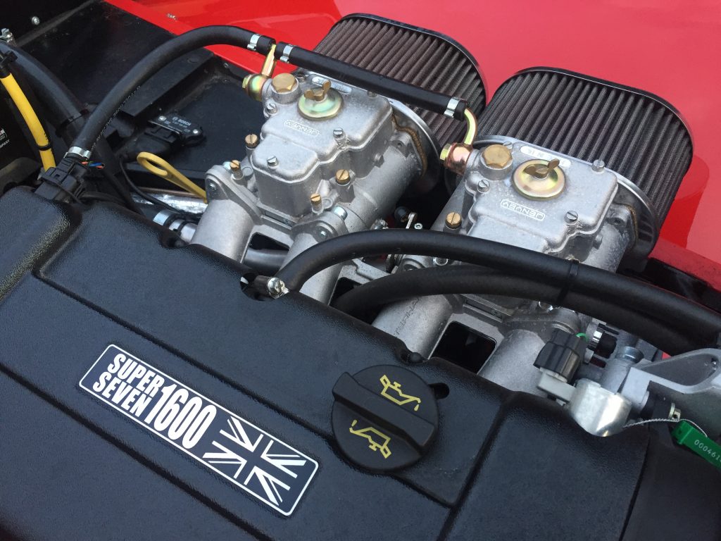 Caterham Super Seven 1600 engine