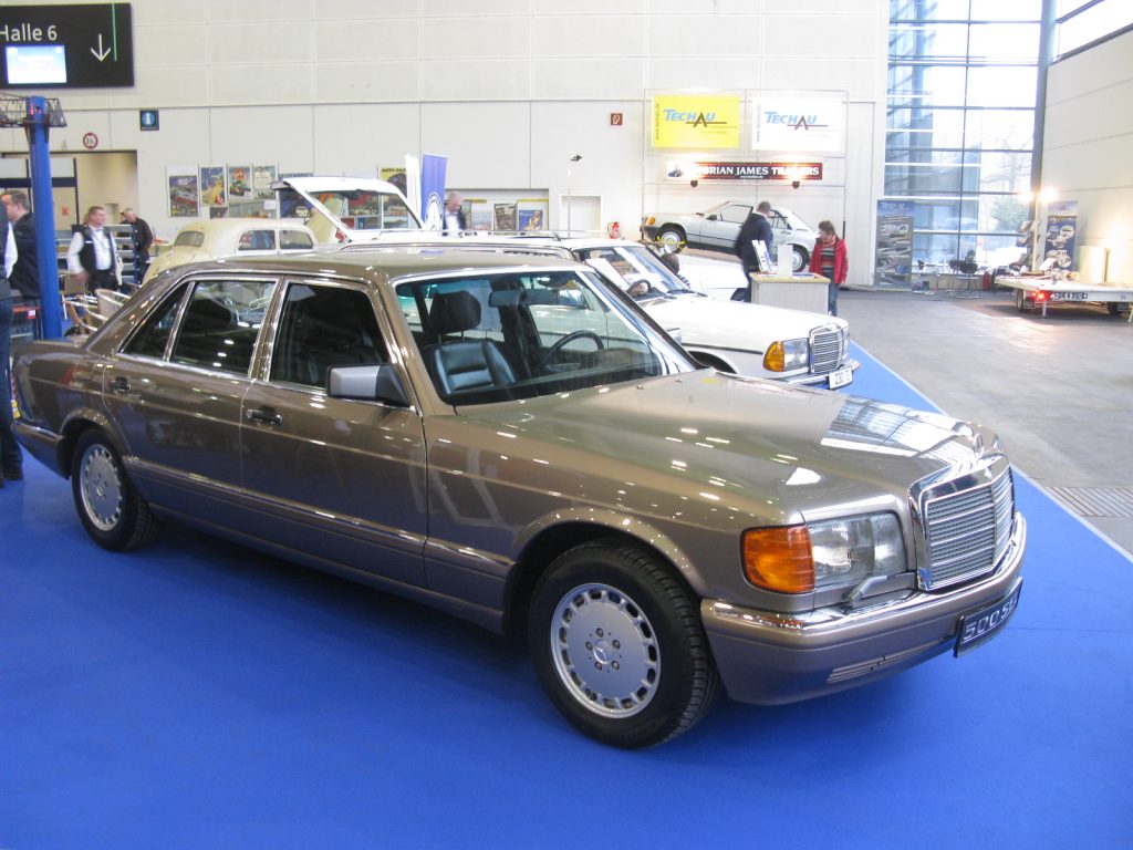 Mercedes S-Class W126 innovations