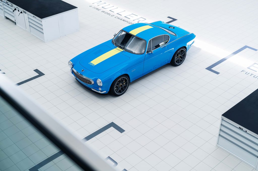 It's no Saint: meet the new Volvo P1800 Cyan