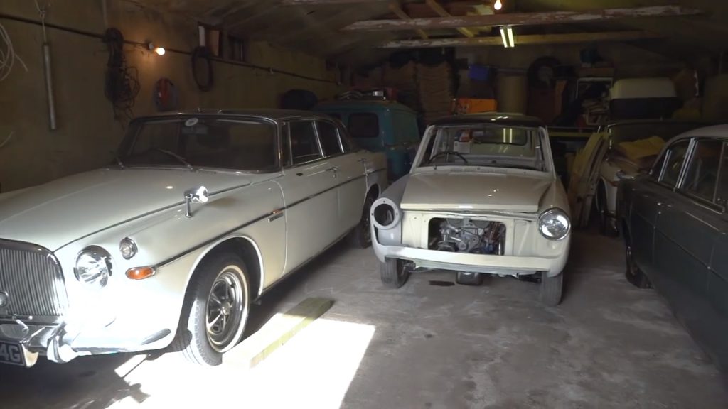 Rover P5 alongside Austin A40 Barn Find Hunter