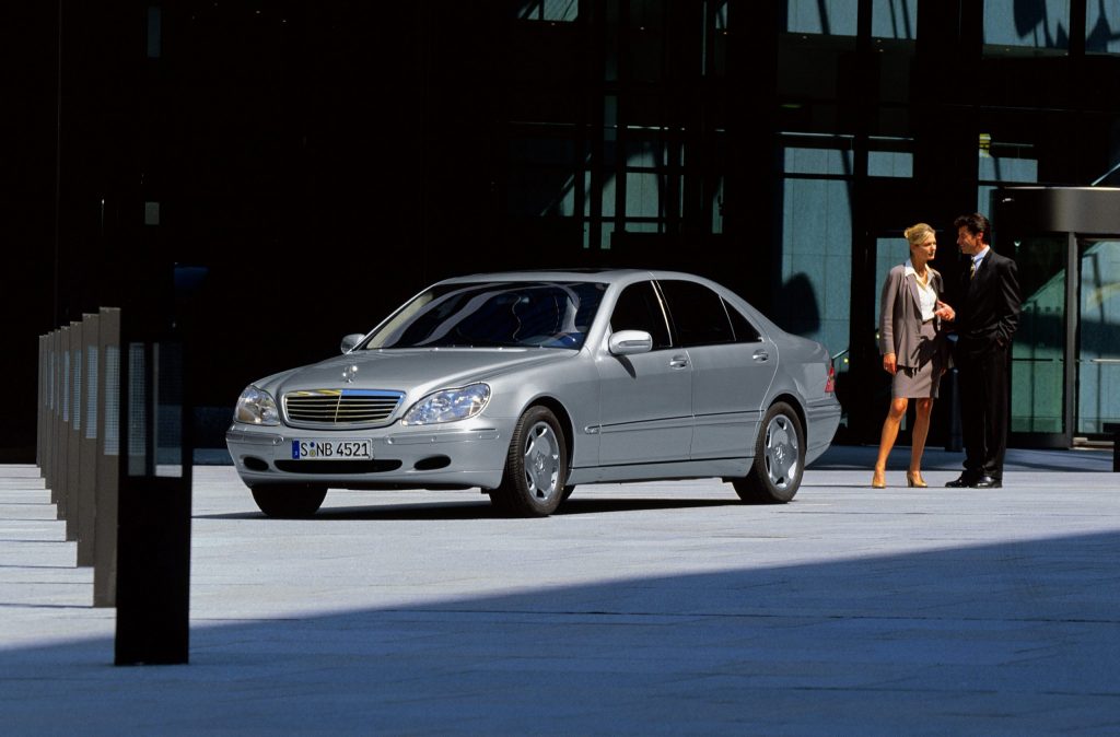 Mercedes S-Class W220 innovations