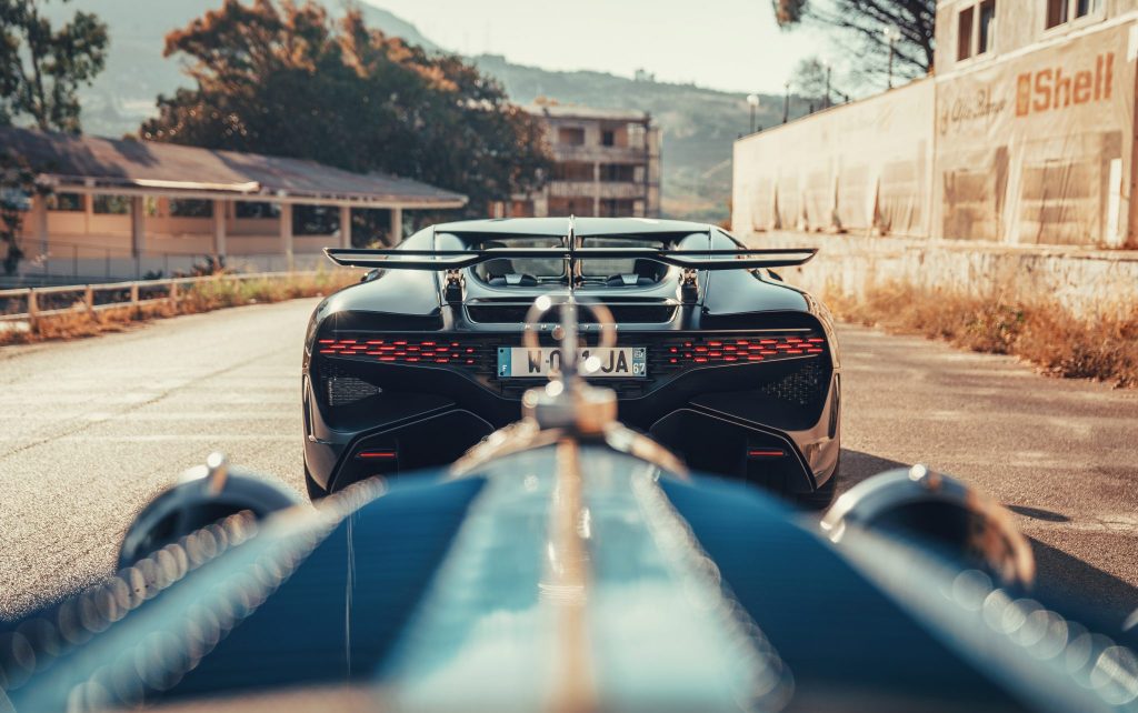 Bugatti Type 35 and the Divo hypercar on historic Targa Florio roads