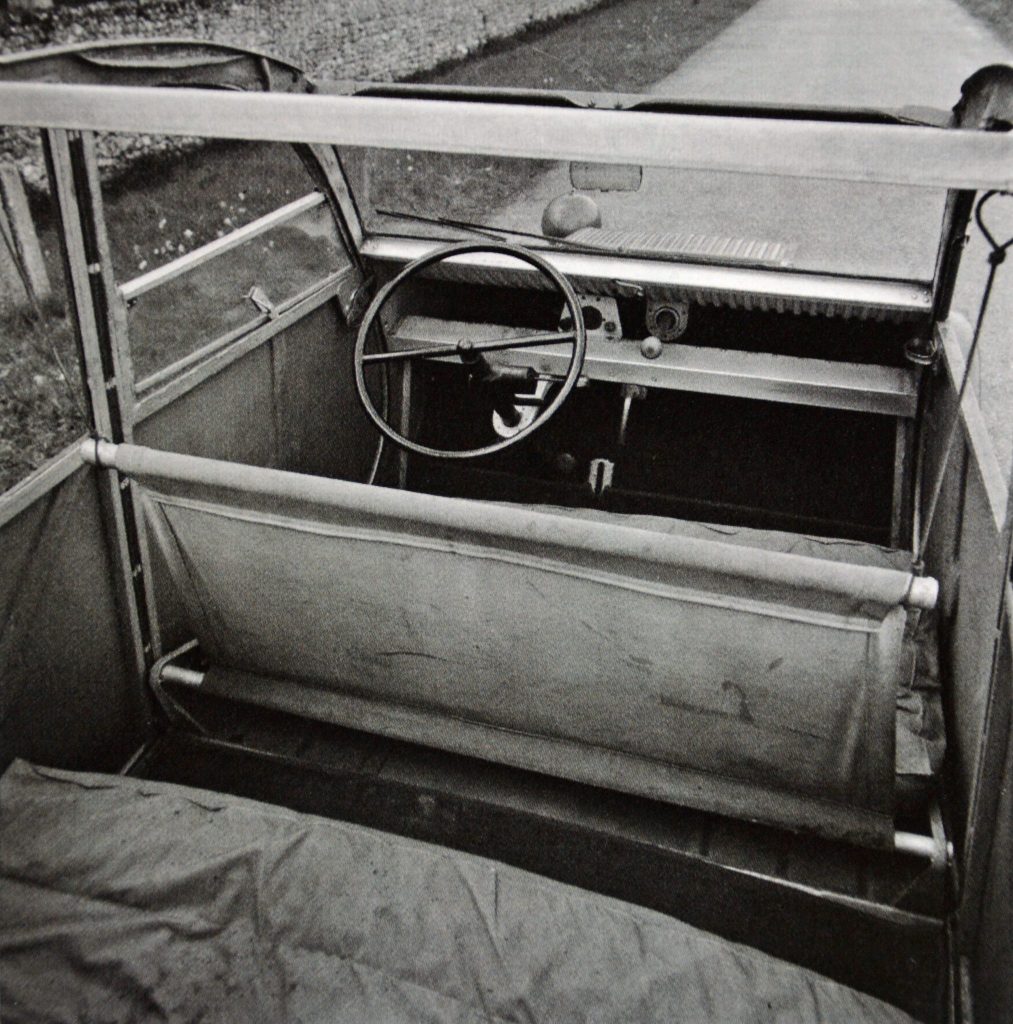 1939 Citroen 2CV interior and seats