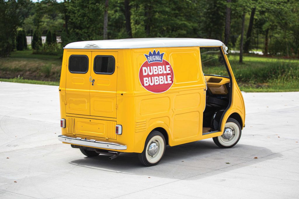 1958 Goggomobil TL250 Transporter with Dubble Bubble livery