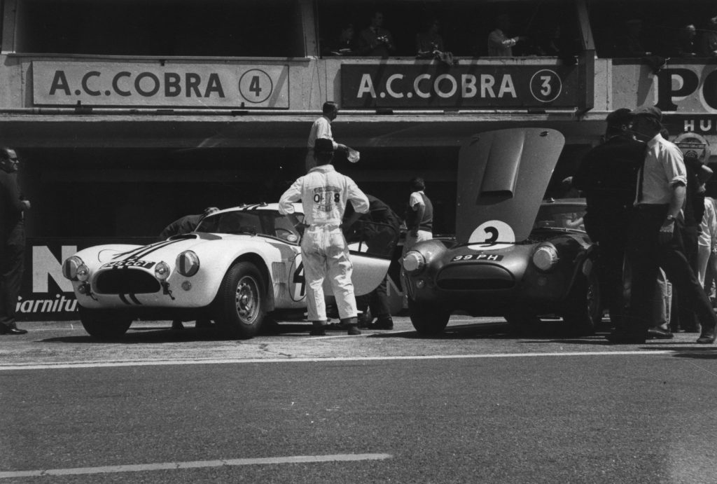 AC is building a Cobra 1963 Le Mans tribute and it's electric
