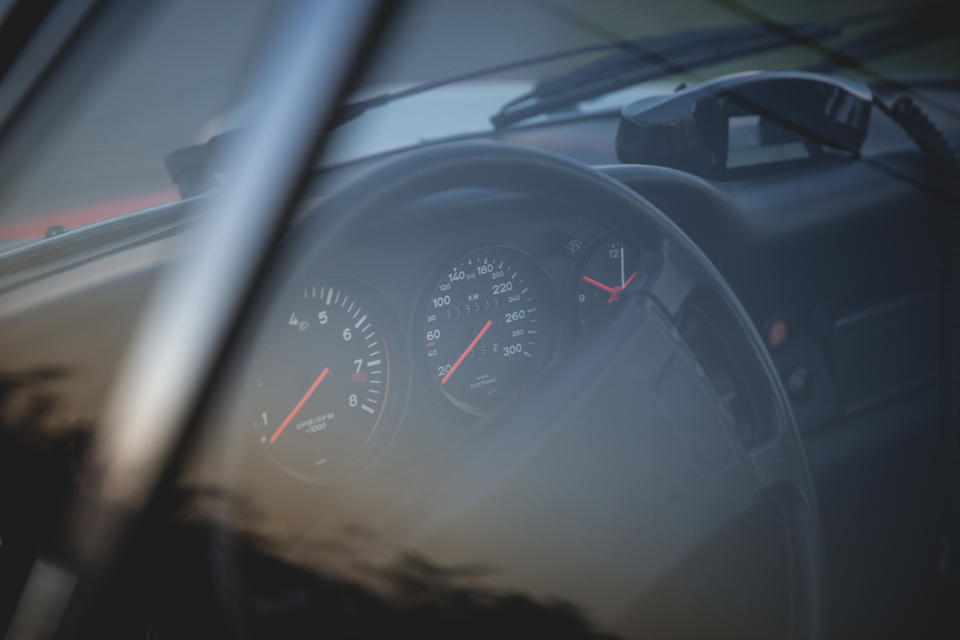 Porsche 911 Targa police car interior