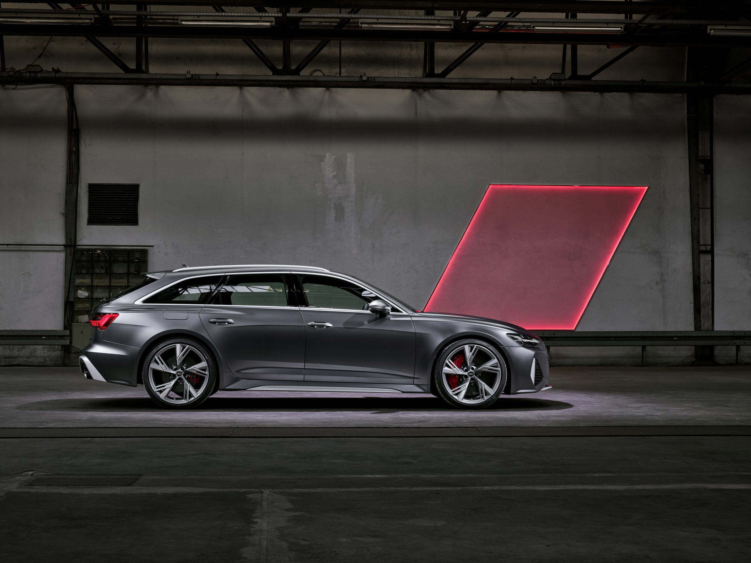 Opinion: Super SUV? Give me a fast estate car any day