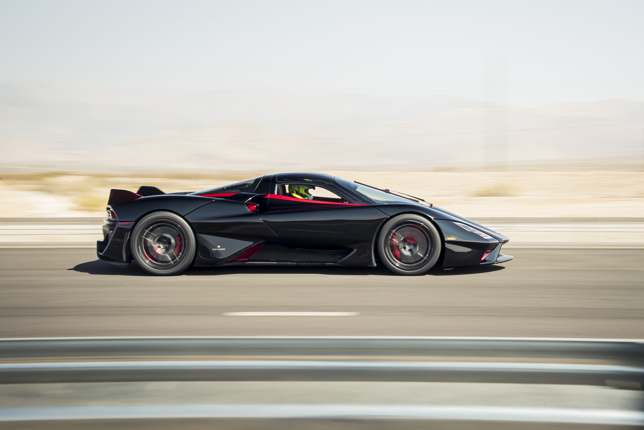 Astonishingly, at 316mph, the SSC Tuatara would be travelling at 463 feet per second.