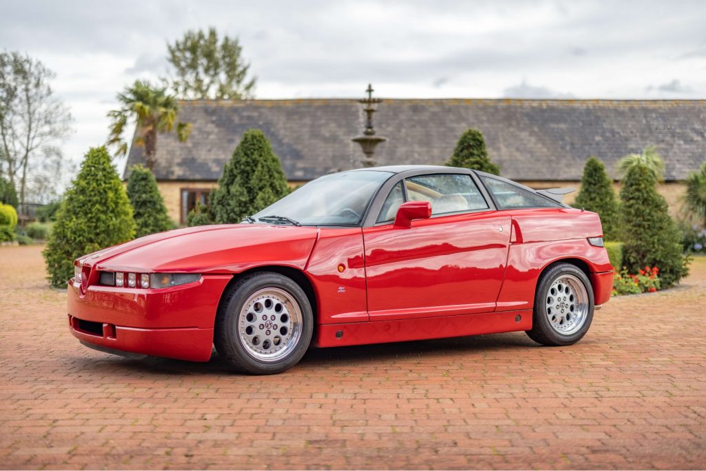 Alfa Romeo SZ profile view