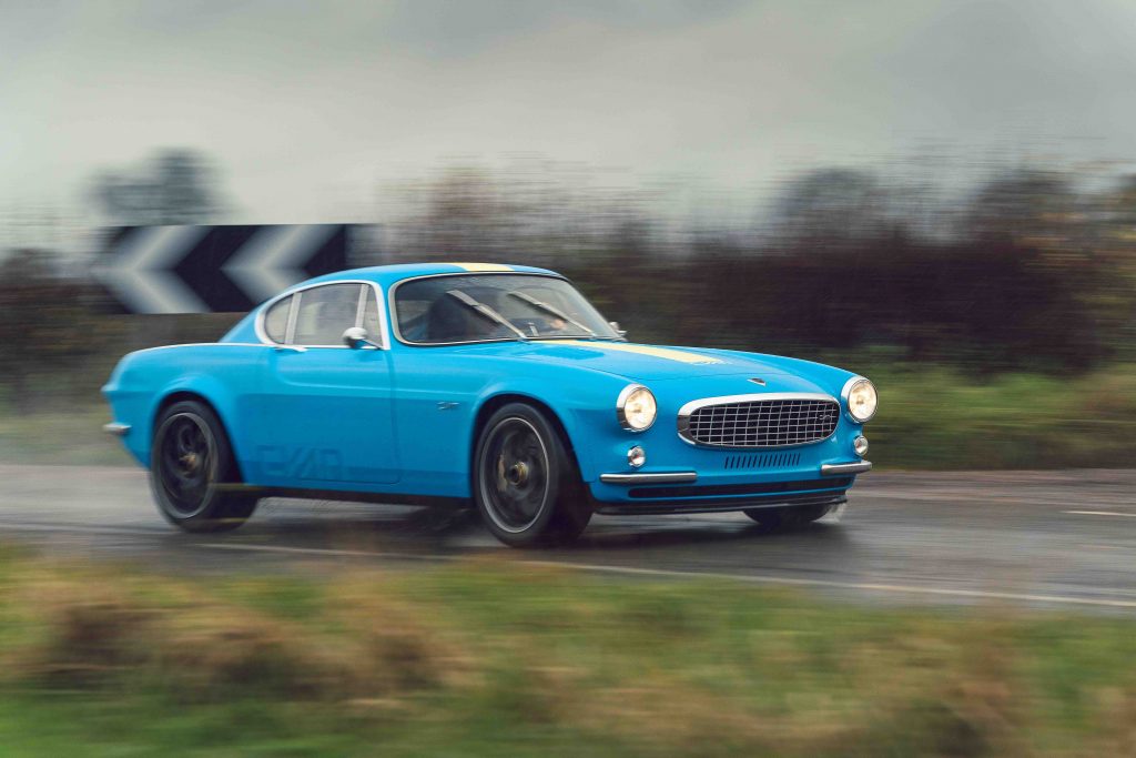 Volvo P1800 Cyan review_Hagerty