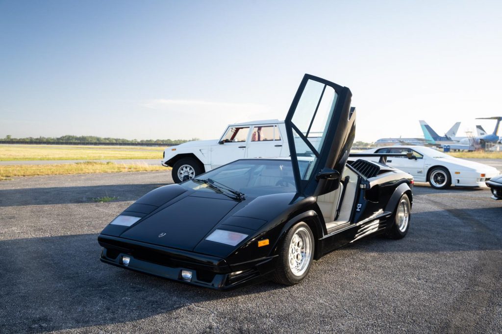 1989 Lamborghini Countach Silver Anniversary Edition