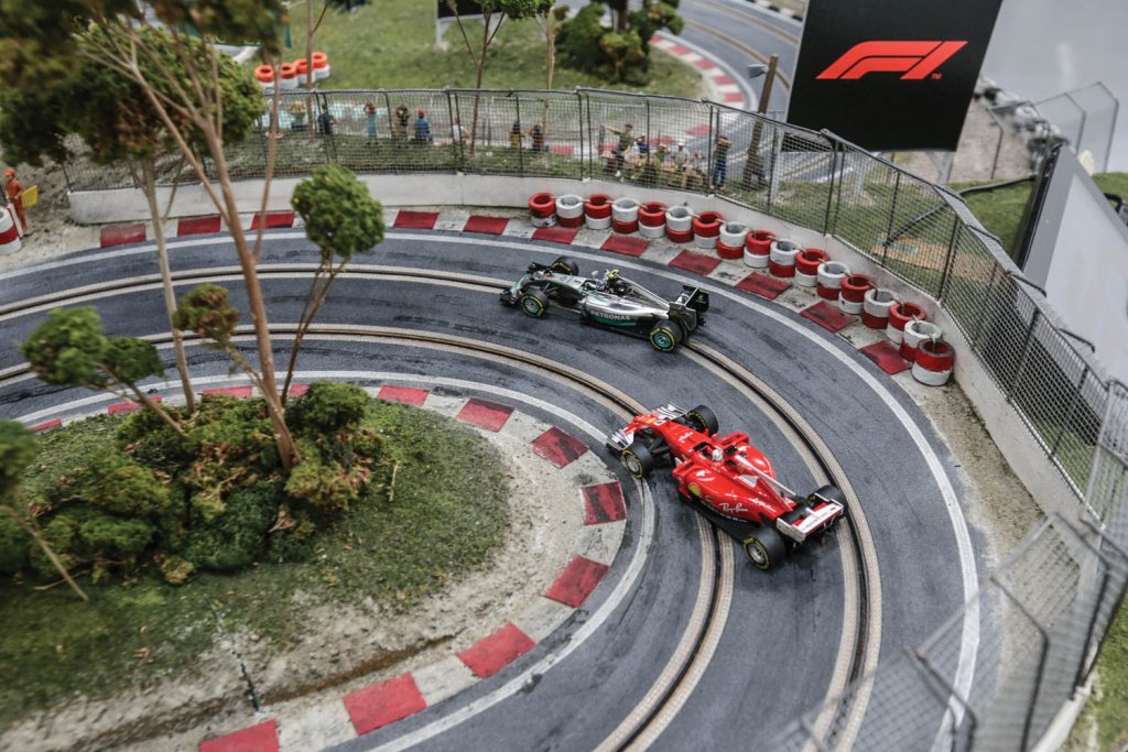 Ultimate Formula One slot car track