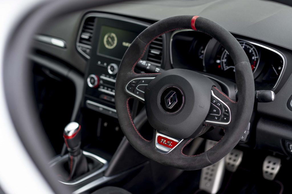 Renault Megane trophy R interior