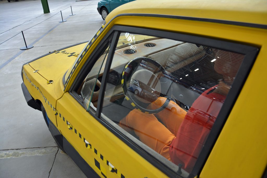 Fiat ESV 2000 prototype interior from 1972