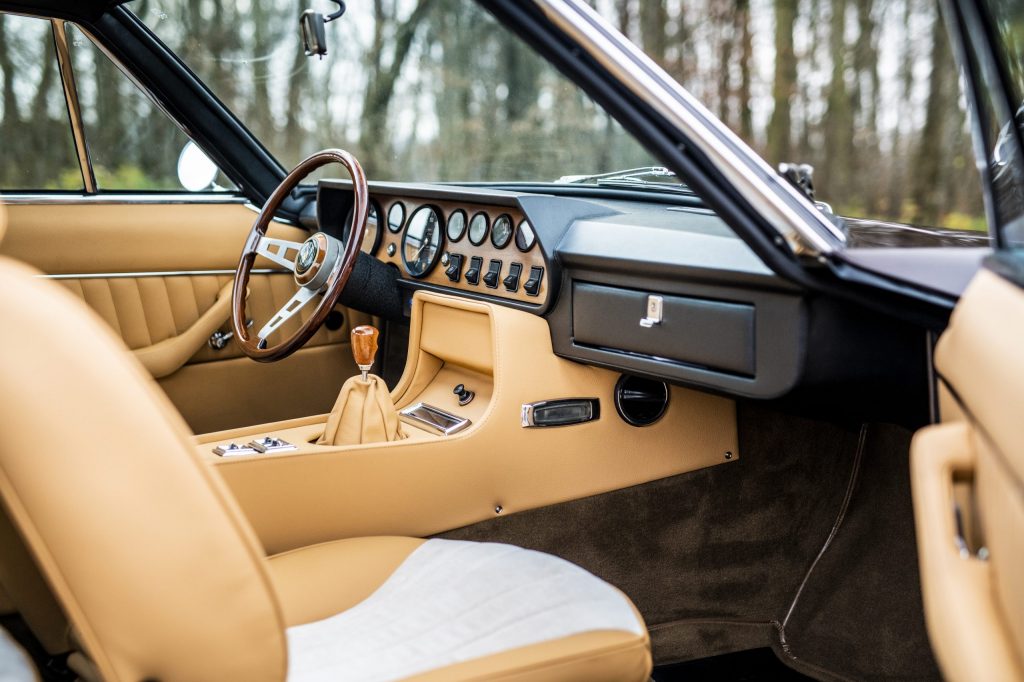 1969 Lamborghini Islero GTS Interior