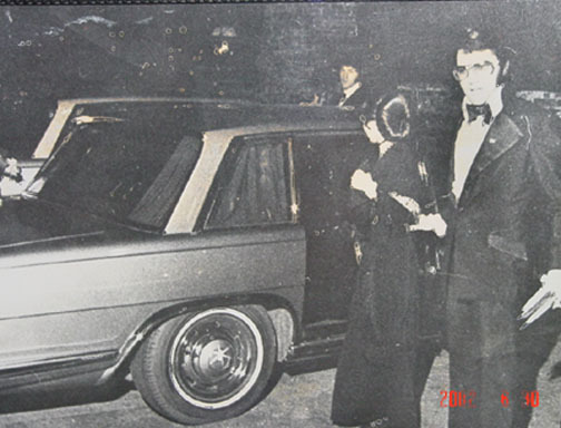 Elvis Presley with his Mercedes 600 Pullman