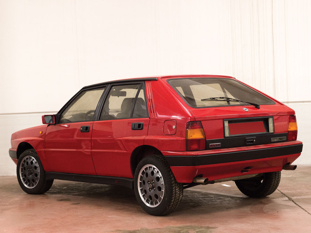 1988-Lancia-Delta-HF-Integrale rear