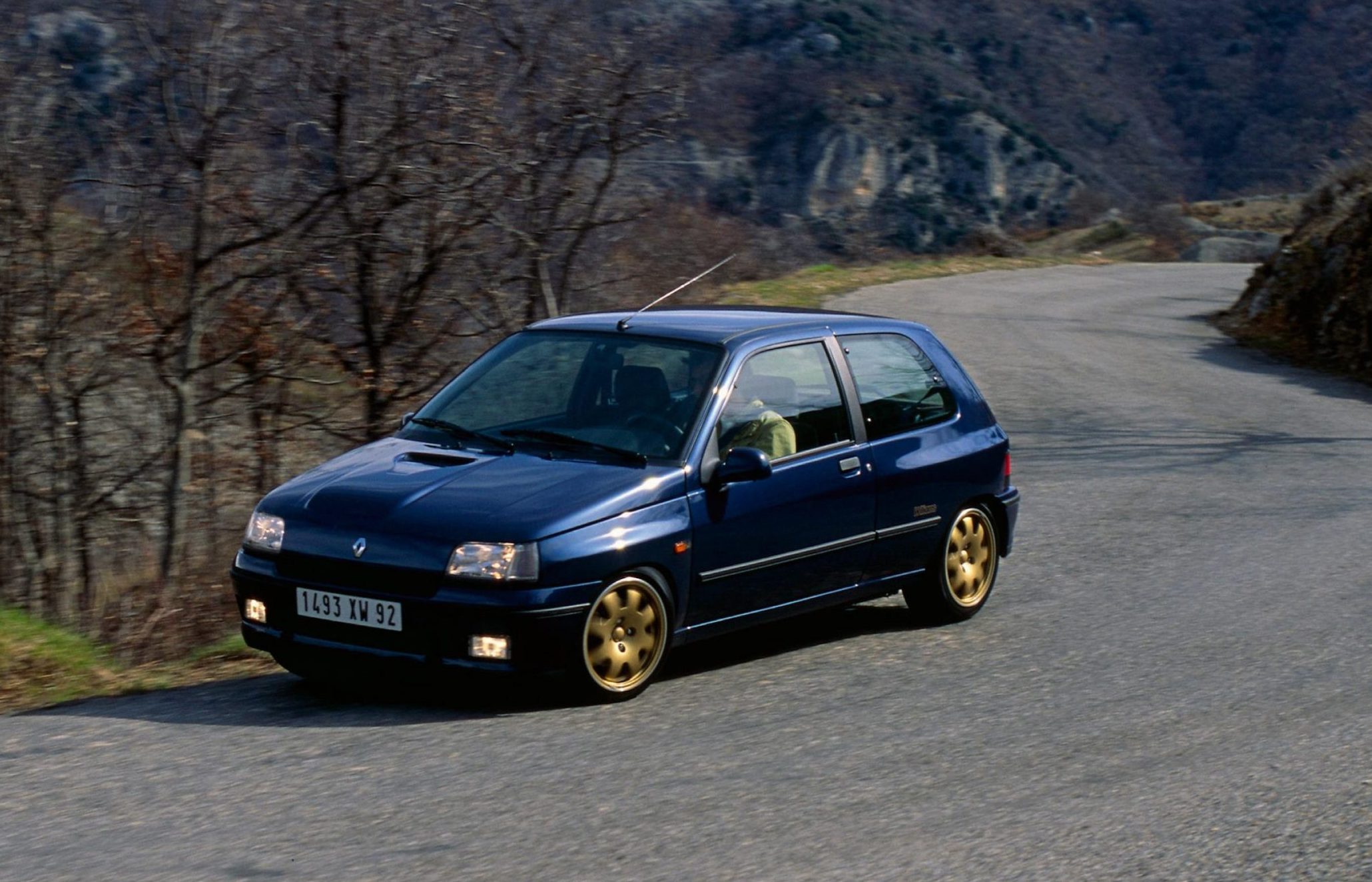 Renault Sport re-stocks Clio Williams wheels