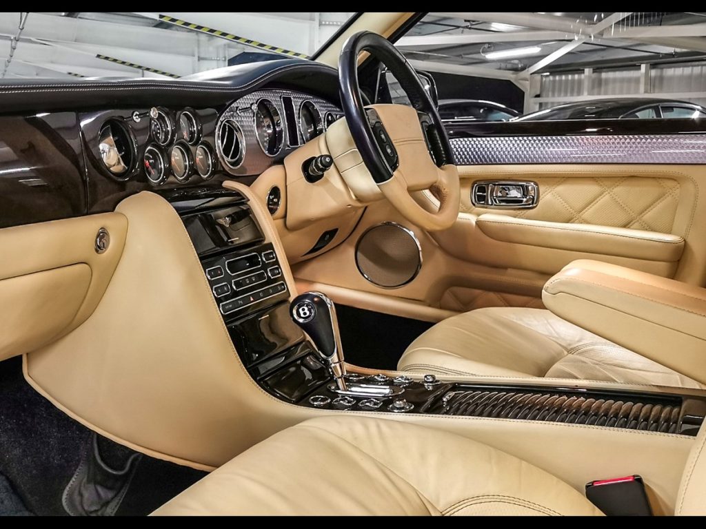 Bentley Arnage T_9 British beasts for sale