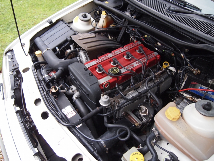 Ford Sierra Sapphire Cosworth 4x4 engine