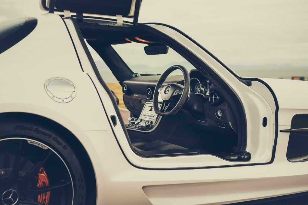 2010 – 2015 Mercedes-Benz SLS AMG_Hagerty UK 2021 Bull Market list