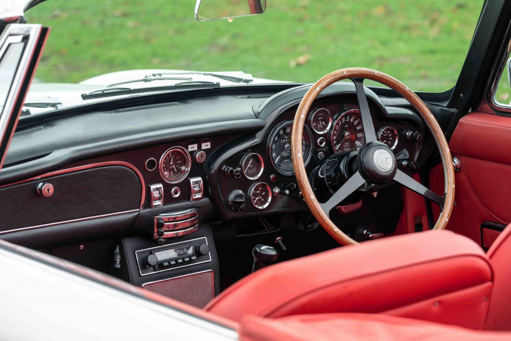 Aston DB6 EV dashboard