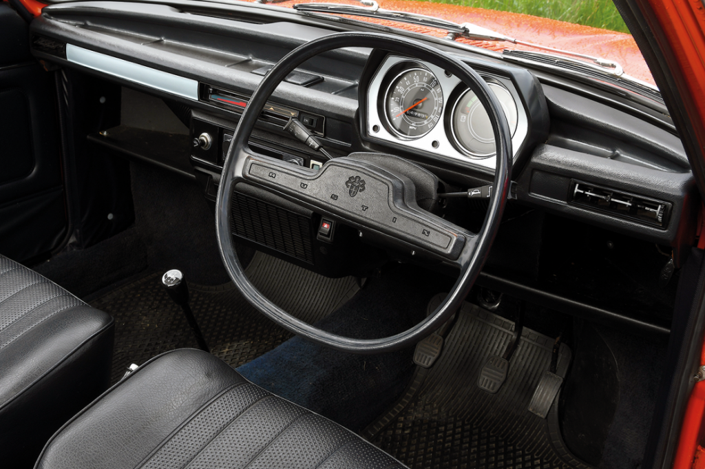 Austin Allegro steering wheel