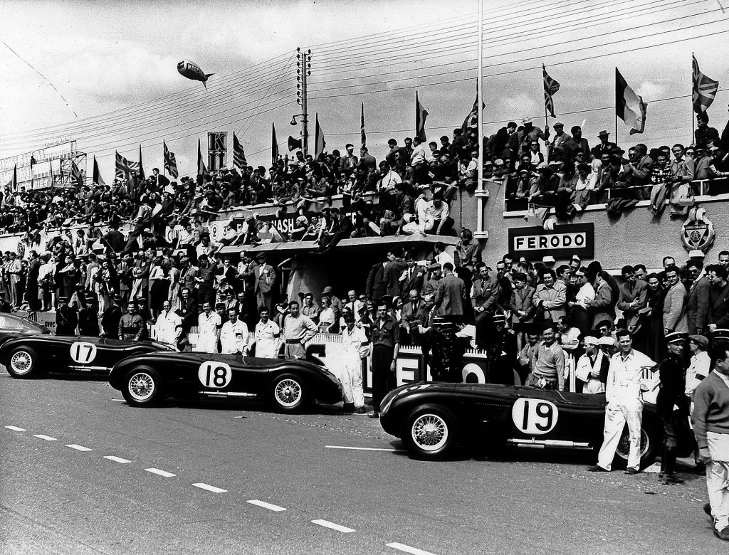 Jaguar C-types lined up before the start of the 1953 Le Mans