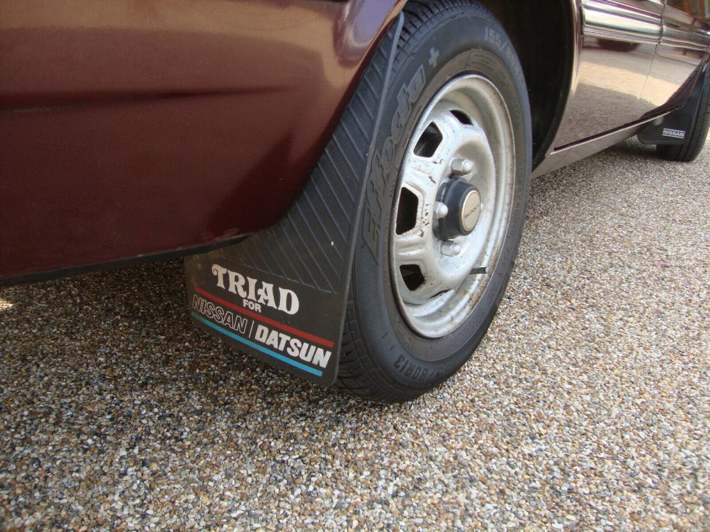 Datsun Sunny mudflaps