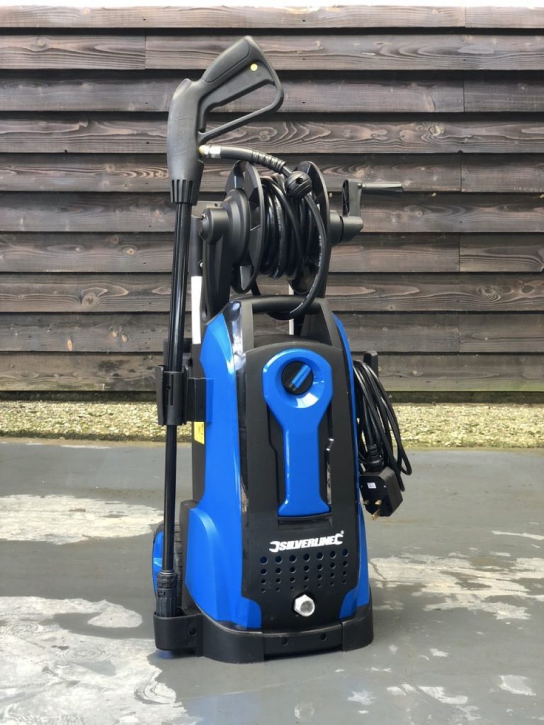 Silverline 2100 scored 5 out of 10 in our review of the best pressure washers of 2021_Hagerty