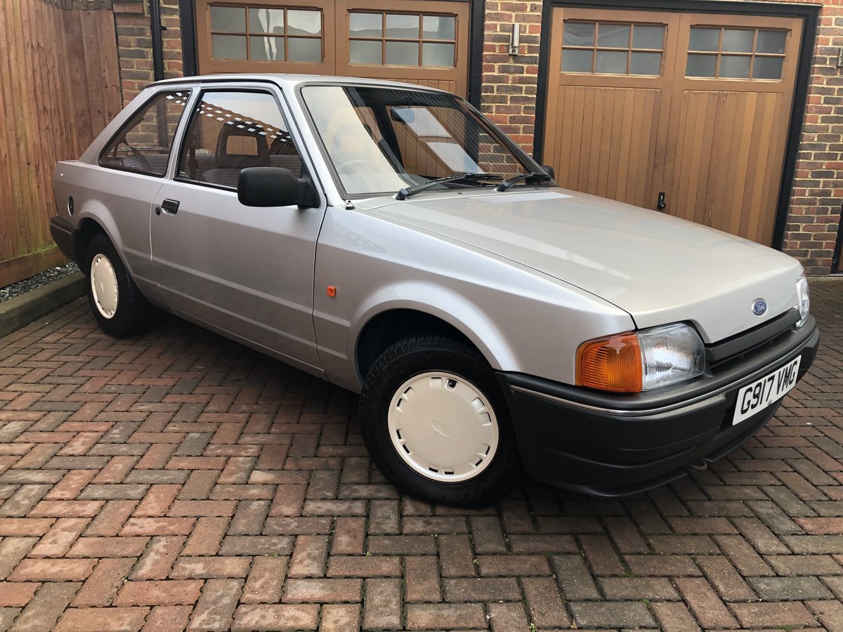 Unexceptional classifieds: Ford Escort Bonus