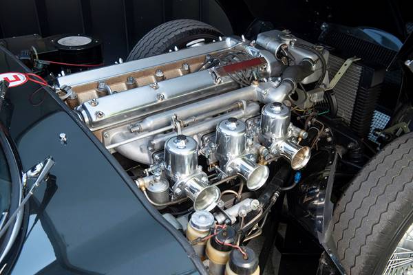 Jaguar E-Type ZP engine