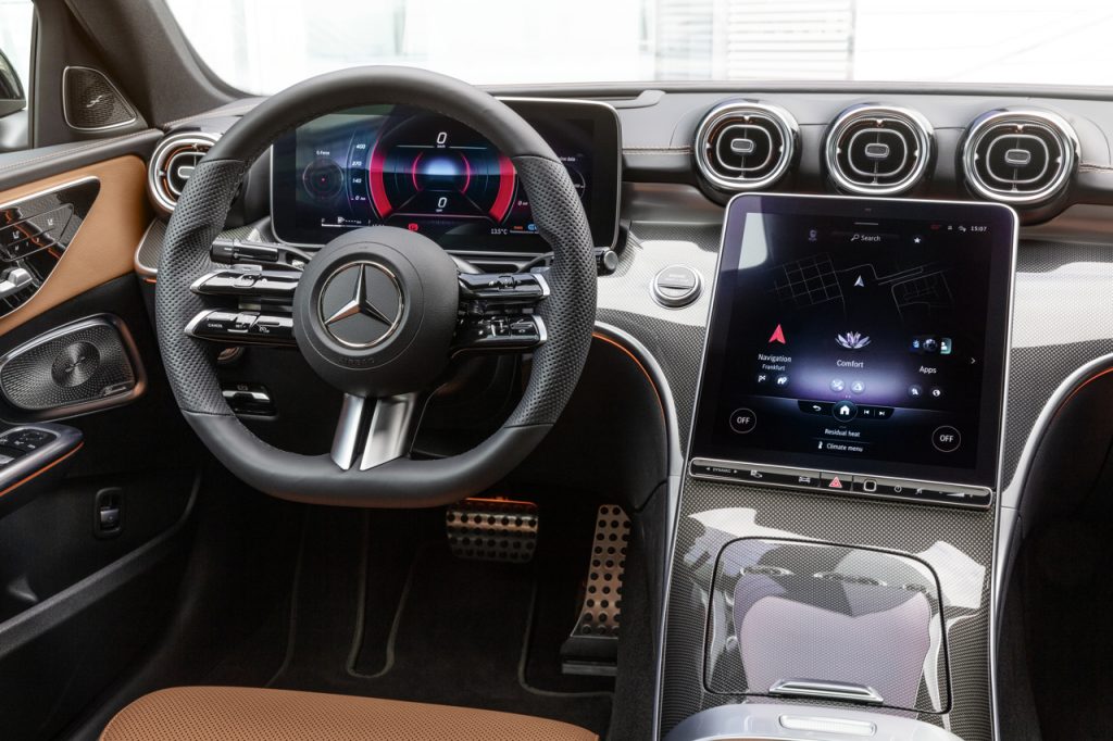 2021 Mercedes C-class interior