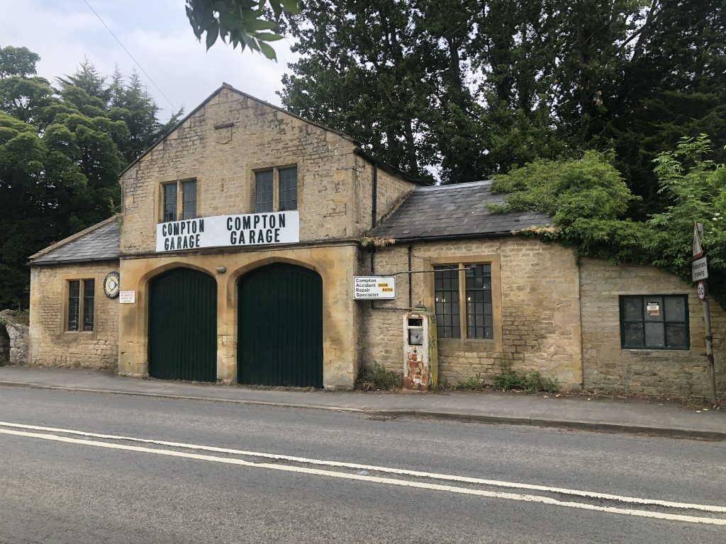 Long Compton petrol station