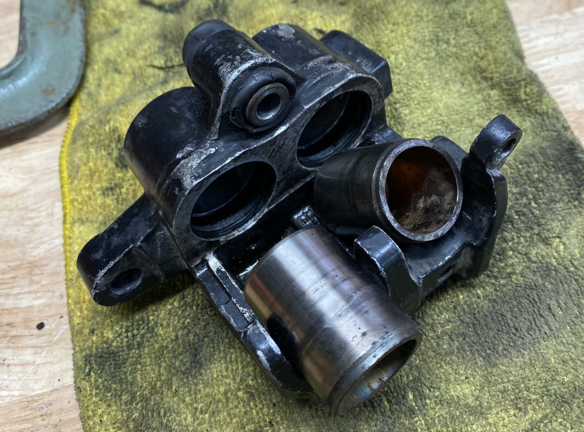 3 tips for rebuilding brake calipers