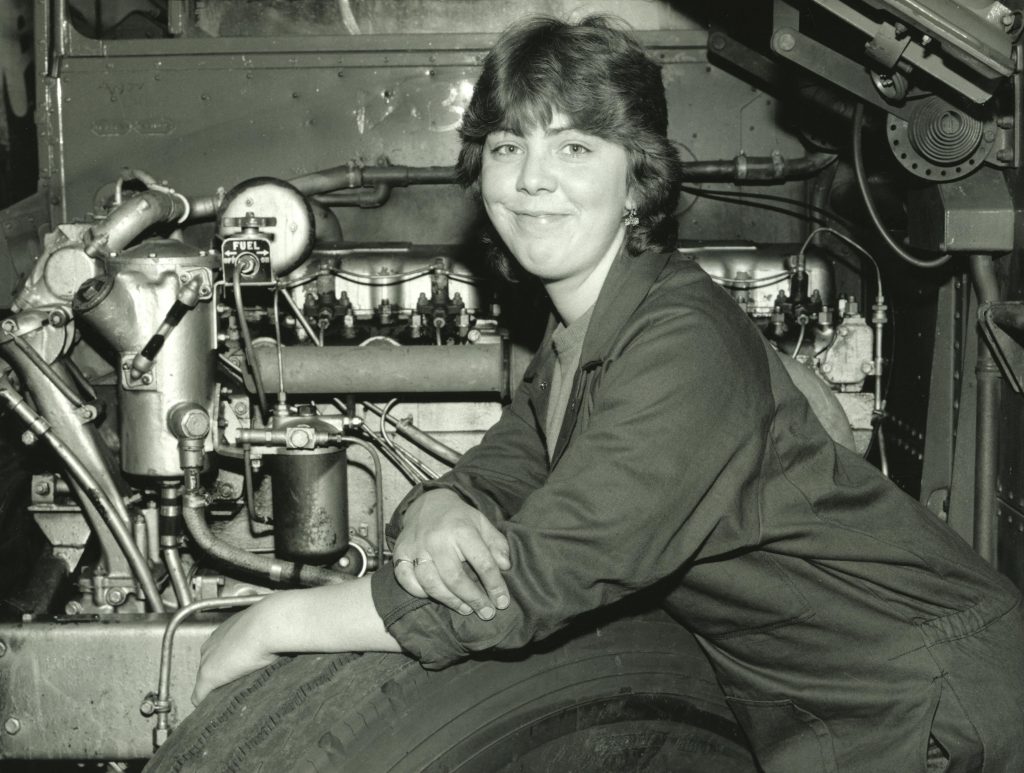 Helen Clifford_London Transport’s first female bus mechanic