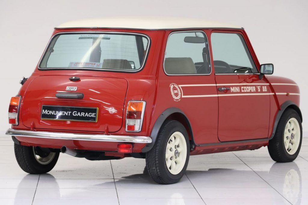 Bring back the minis: photos